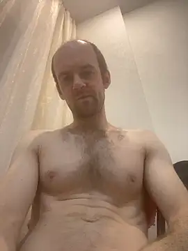 LynnAhNight online show from October 2025 03:03:02 AM