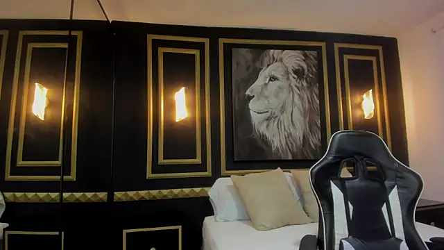 tiffanny doll  online show from March 2026 12:11:01 PM