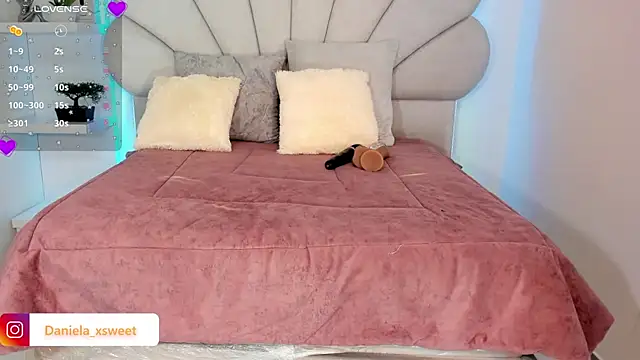 Danielaangelina online show from February 2026 05:26:01 AM