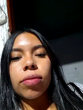 ZoeWan69 online show from June 2026 01:00:02 AM