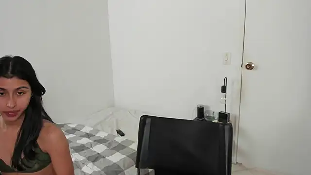 Mazikeen  18 online show from April 2026 01:36:02 PM