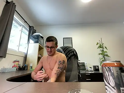 brandeyshow online show from March 2025 10:55:02 PM