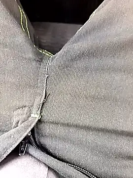 Dam70 online show from November 2025 11:53:01 AM