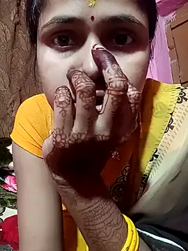 Snapshot of Miss_triha chatting on February 2025 08:13:02 AM Miss triha online show from February 2025 08:13:02 AM