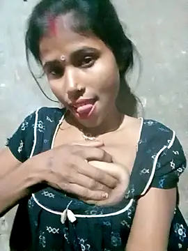 Snapshot of Miss_triha chatting on March 2025 01:01:01 AM Miss triha online show from March 2025 01:01:01 AM