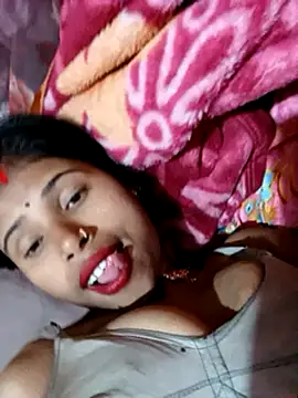 Snapshot of Miss_triha chatting on March 2025 07:57:02 PM Miss triha online show from March 2025 07:57:02 PM