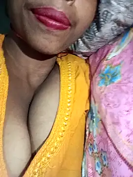 Snapshot of Miss_triha chatting on September 2025 05:46:02 PM Miss triha online show from September 2025 05:46:02 PM