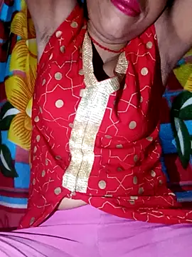 Snapshot of Miss_triha chatting on November 2025 01:24:03 PM Miss triha online show from November 2025 01:24:03 PM