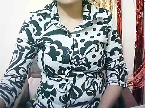 Rubi-Ji online show from March 2025 01:15:01 PM