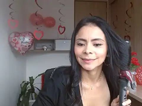 Snapshot of hema_gold chatting on February 2025 01:08:01 PM hema gold online show from February 2025 01:08:01 PM