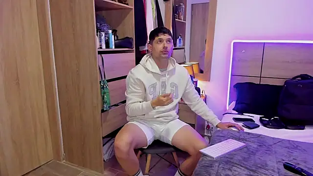 ILoveNYStyle online show from March 2025 10:36:01 AM