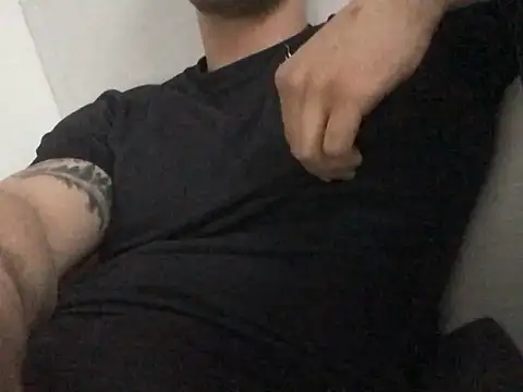 pietjepuk1310 online show from March 2026 04:57:02 PM