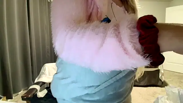 kaliii jones online show from November 2025 03:52:01 AM