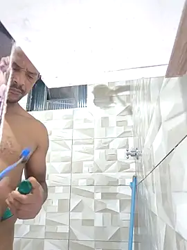 Renato571 online show from September 2025 02:38:02 AM