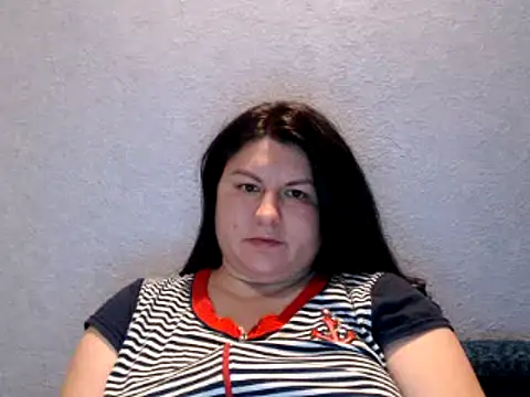 KiraSwee online show from December 2024 08:16:01 PM
