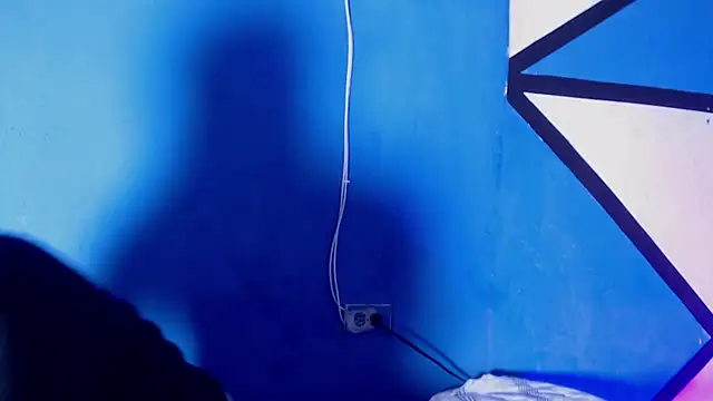 Alissemasiel online show from October 2025 09:45:02 PM