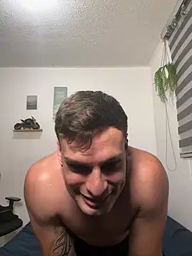 Snapshot of Fitmanx chatting on February 2025 02:58:02 AM Fitmanx online show from February 2025 02:58:02 AM