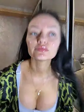 AlessiaExquisit online show from April 2026 04:39:01 PM