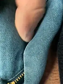 sark0606 online show from February 2025 01:02:01 PM