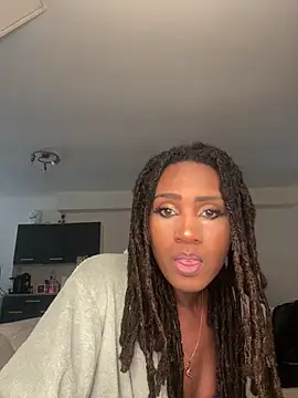 Aurianne online show from March 2026 02:45:03 PM