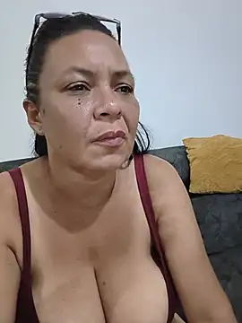 Snapshot of thefuckingowneroftits chatting on July 2026 02:05:17 AM thefuckingowneroftits online show from July 2026 02:05:17 AM