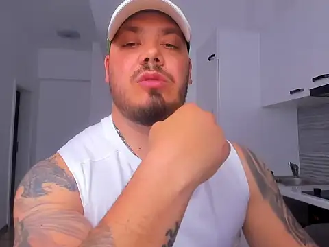 ZackMasterss online show from April 2026 08:55:02 PM