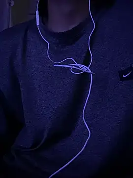 Mineirinho043 online show from February 2026 04:43:01 AM