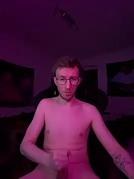 ItsMeLumisch online show from February 2026 04:43:02 AM