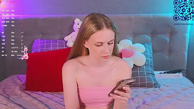 soft babe online show from April 2026 06:43:01 PM