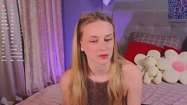 Snapshot of soft_babe chatting on May 2026 09:42:02 PM soft babe online show from May 2026 09:42:02 PM