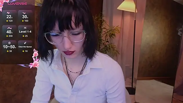 lissaros online show from March 2025 04:47:02 AM