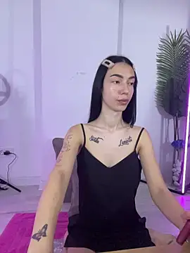 Celine Roxelle online show from November 2025 05:39:02 AM