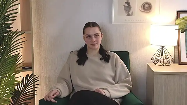 GarynDilley online show from February 2025 11:34:02 AM