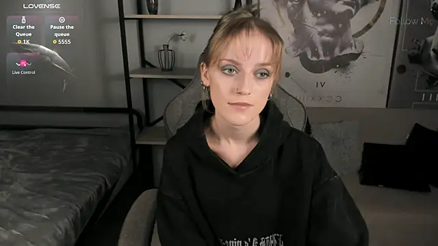 KiraMontoya online show from December 2025 06:04:02 PM