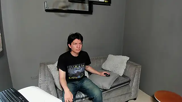 Golden-Boyy online show from March 2025 12:22:01 PM