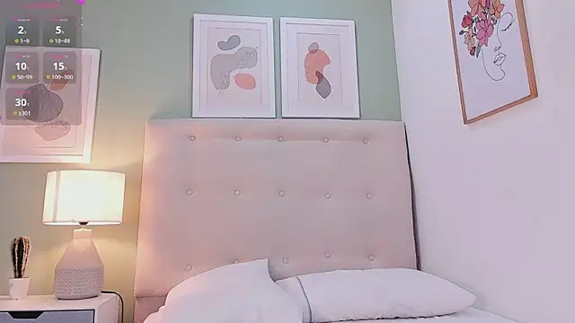 FelicityAdams online show from October 2025 01:20:01 PM