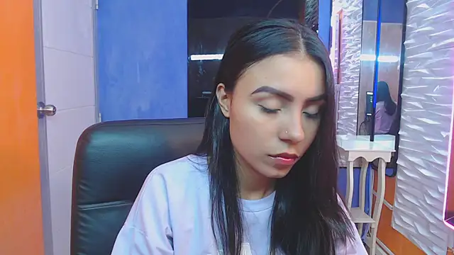 julieta fn online show from November 2025 02:28:02 PM