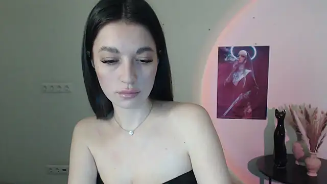 Snapshot of Eva_Eldis chatting on February 2025 08:37:02 AM Eva Eldis online show from February 2025 08:37:02 AM