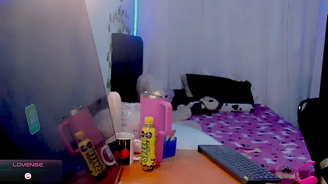 Snapshot of Irina_milkmaid chatting on July 2026 07:19:02 PM Irina milkmaid online show from July 2026 07:19:02 PM