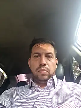 reyarturs13 online show from February 2025 09:41:02 PM