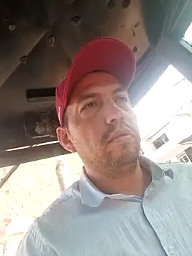 reyarturs13 online show from February 2025 03:42:02 PM