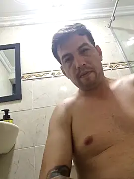 reyarturs13 online show from February 2025 03:53:01 AM