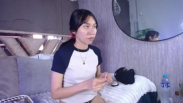 Miaa Lee7 online show from March 2026 08:37:02 PM