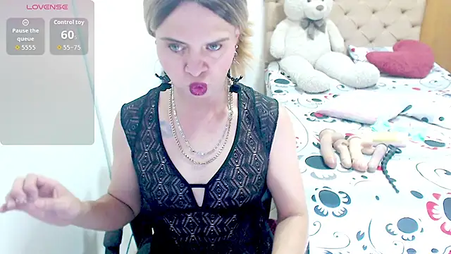 Dolldirtyxxx online show from September 2025 04:45:02 AM