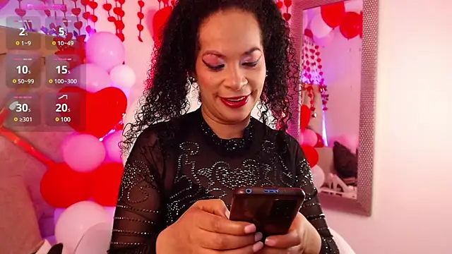 Cintiia Holmes online show from February 2025 11:38:02 AM