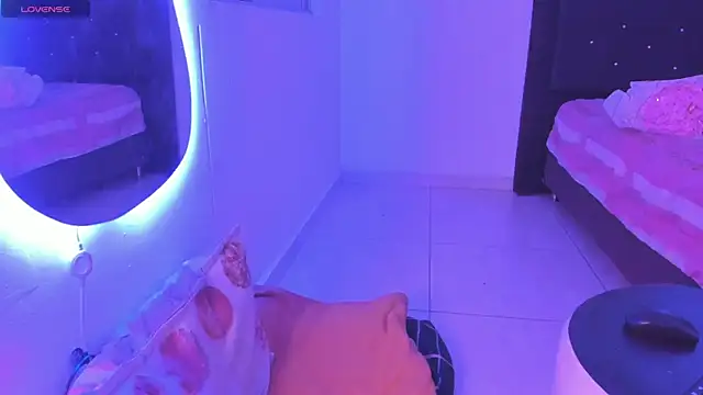  Charlottequeen online show from February 2025 02:18:01 AM