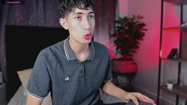 NovaaWheler online show from April 2026 11:35:01 AM