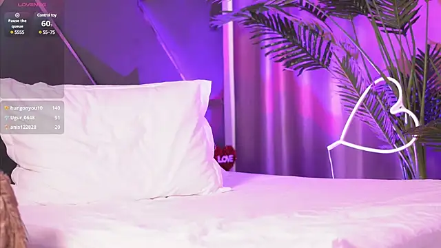 LilaRoses online show from March 2025 08:06:01 AM