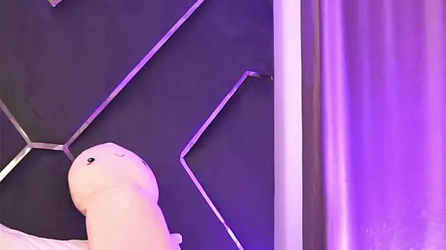 LilaRoses online show from January 2026 06:28:02 AM