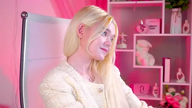 AdeleCartier online show from April 2026 02:50:01 AM